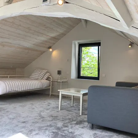 بيت للعطل De Charme En Bord De Loire
